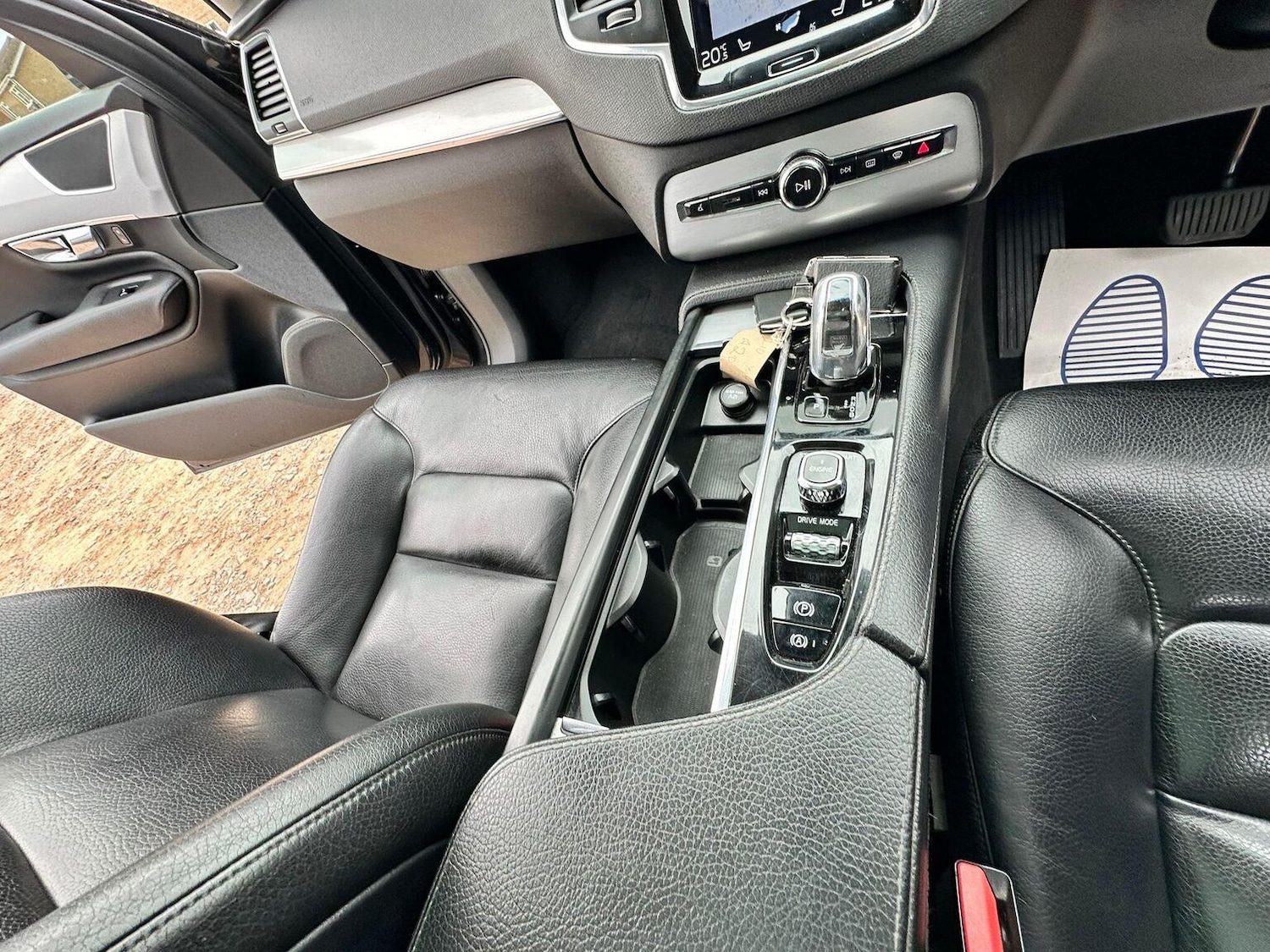 Used Volvo XC90 2016 for sale - 76358202: Photo 16