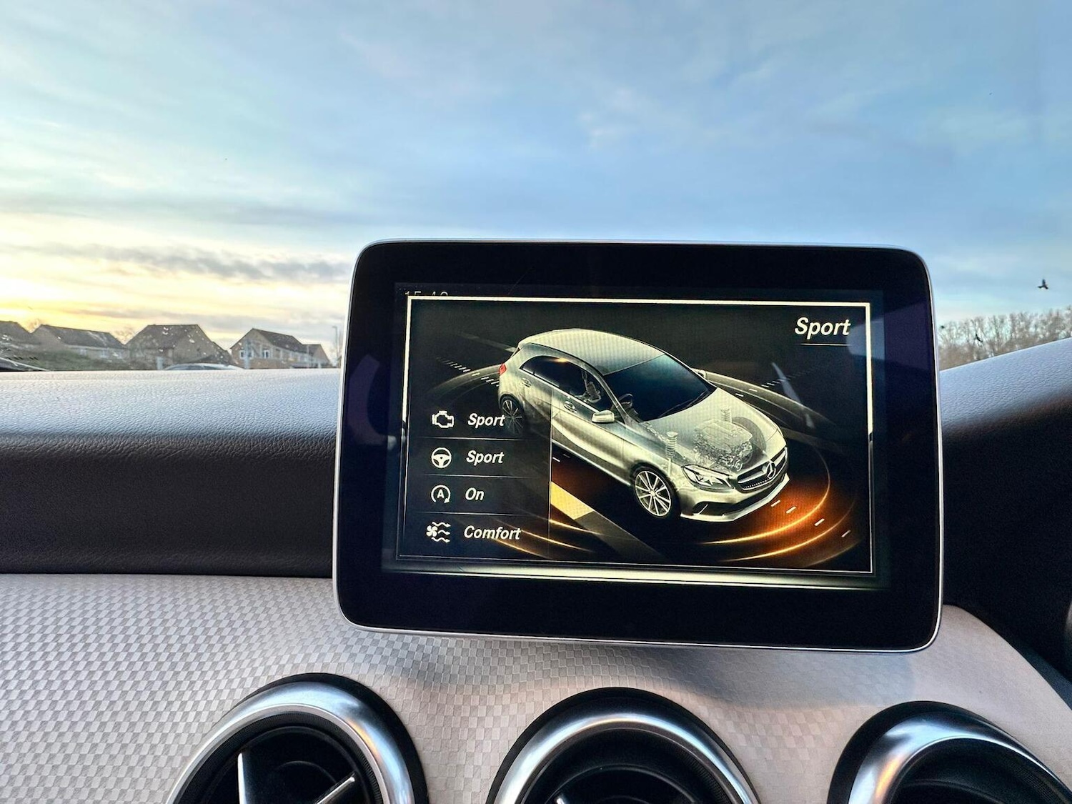 Used Mercedes-Benz A-Class 2016 for sale - 76935326: Photo 27