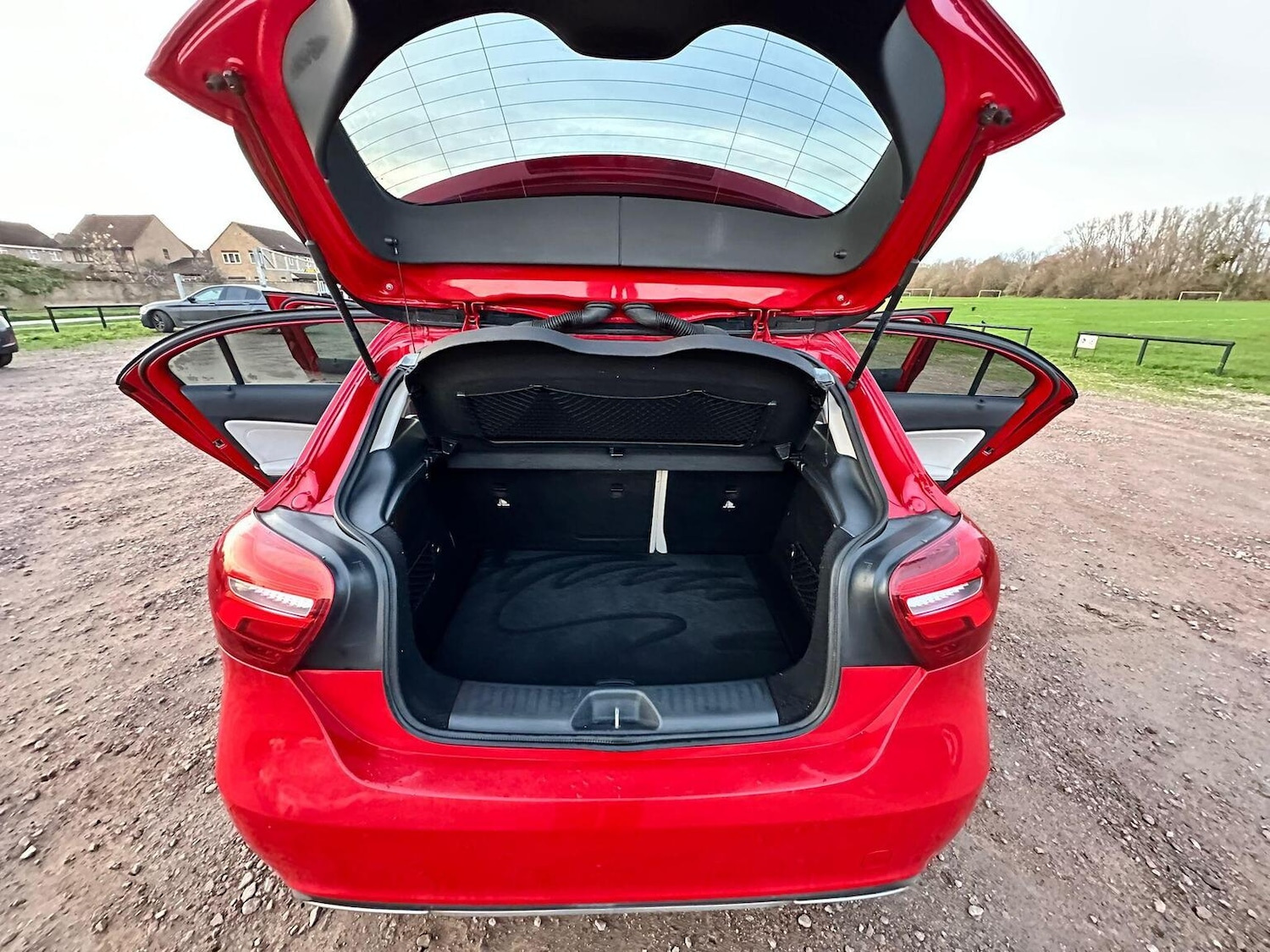 Used Mercedes-Benz A-Class 2016 for sale - 76935326: Photo 32