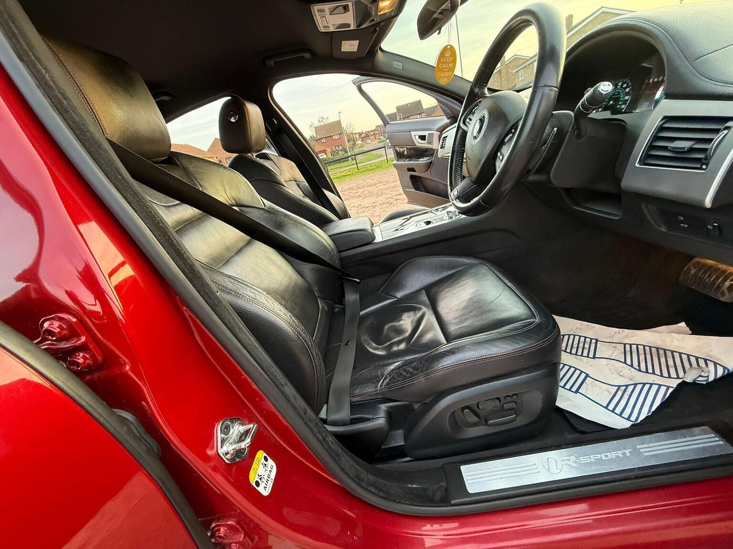 Used Jaguar XF 2015 for sale - 77968760: Photo 15