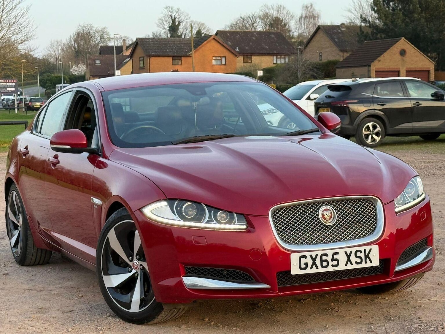 Used Jaguar XF 2015 for sale - 77968760: Photo 5