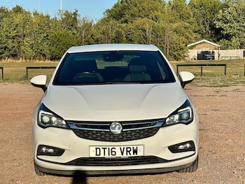 Used Vauxhall Astra 2016 for sale - 75550237: Photo