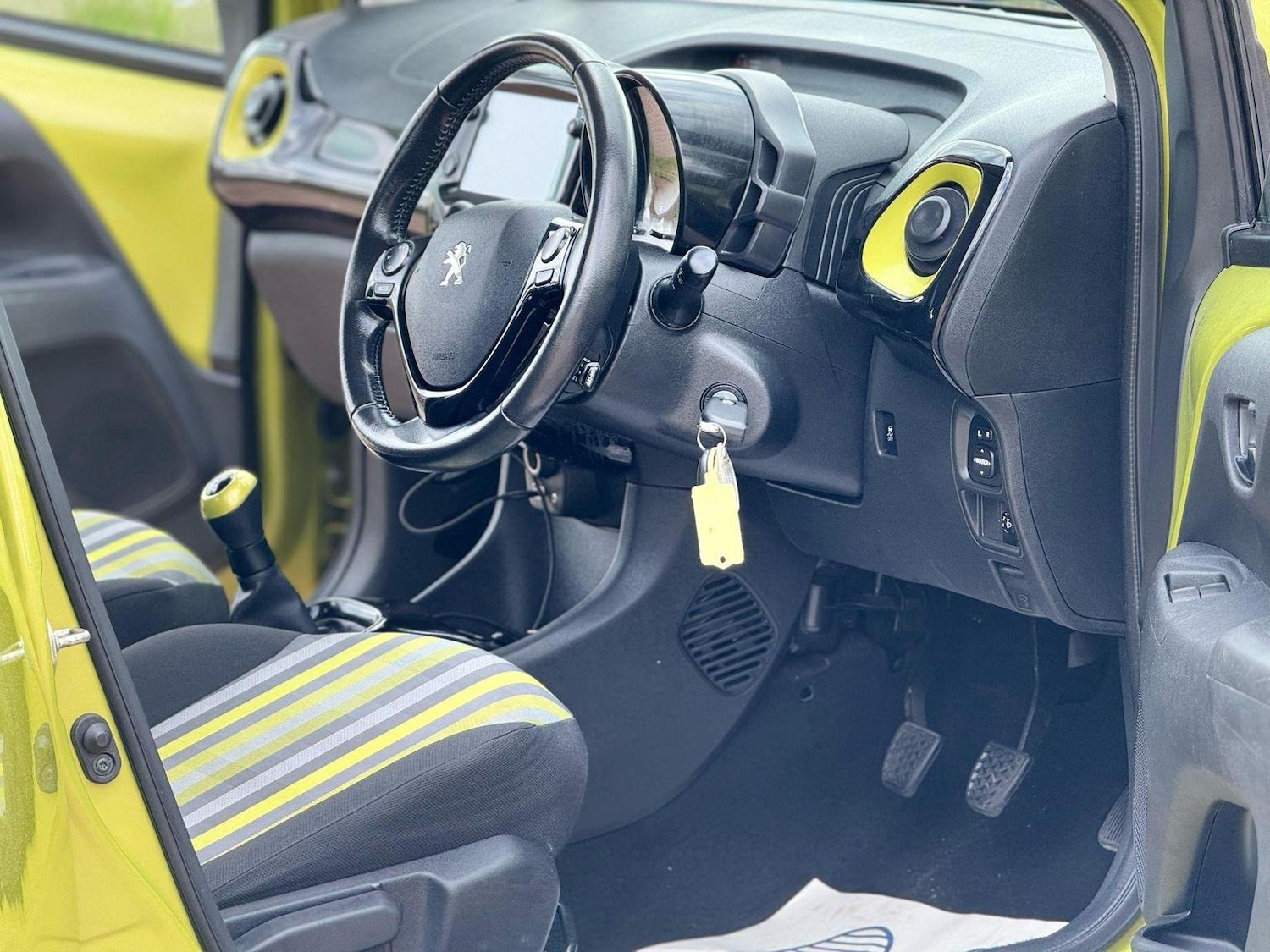Vehicle 14