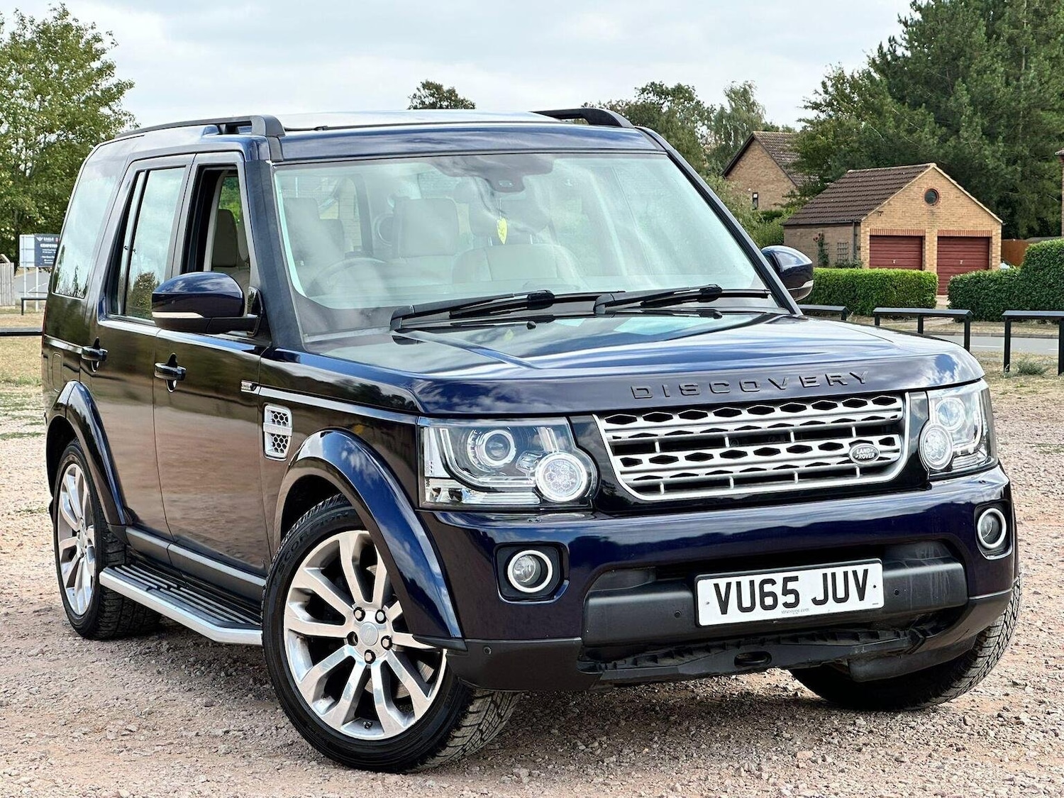 Used Land Rover Discovery 4 2015 for sale - 75731219: Photo 1