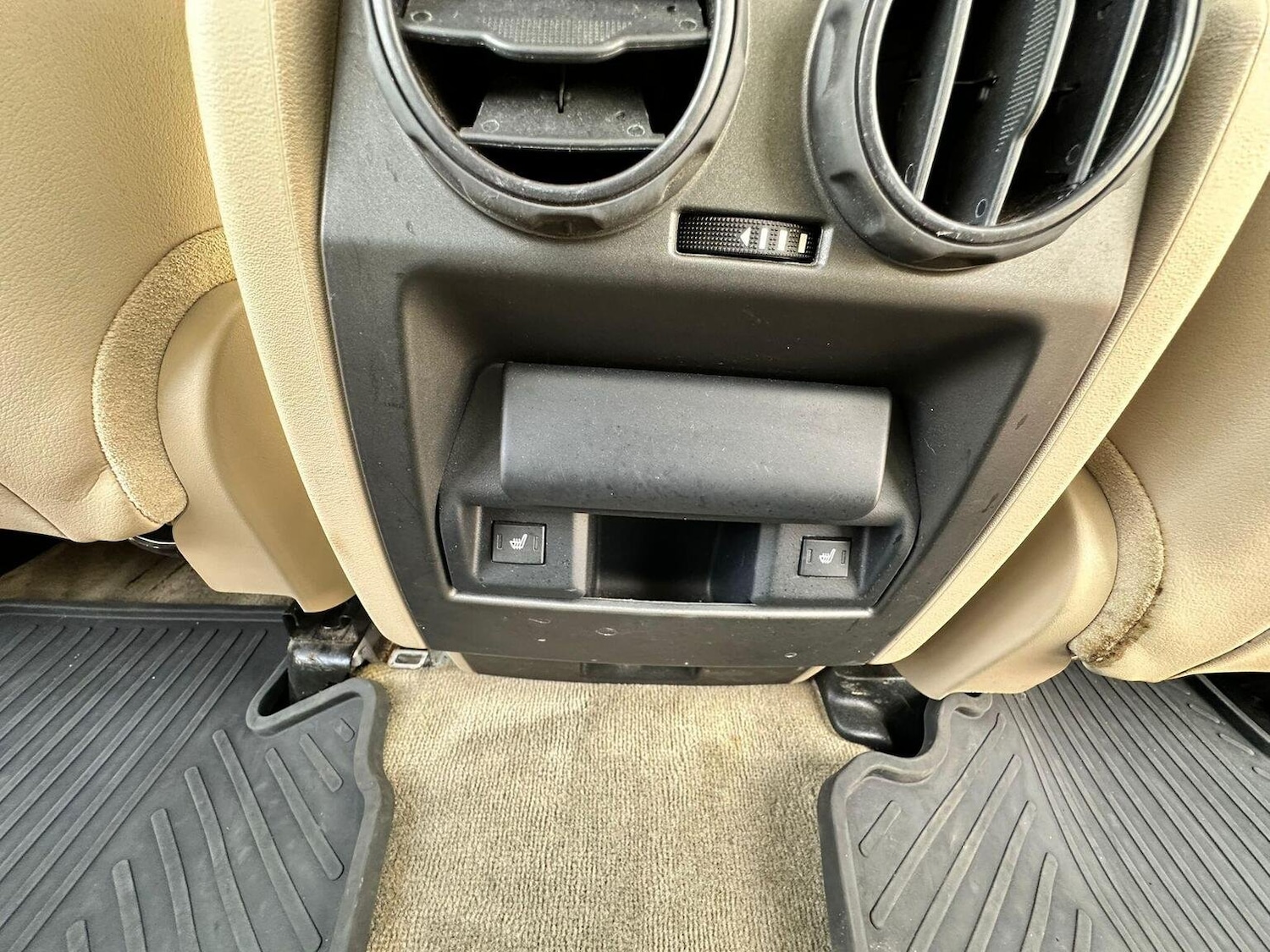 Used Land Rover Discovery 4 2015 for sale - 75731219: Photo 25