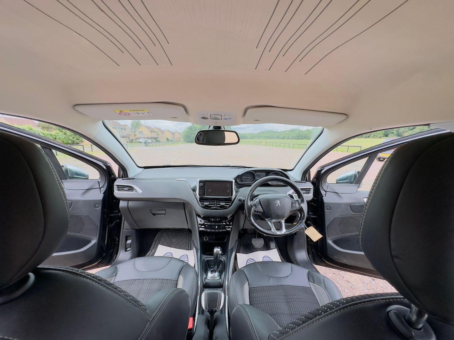 Used Peugeot 2008 2014 for sale - 76794559: Photo 16