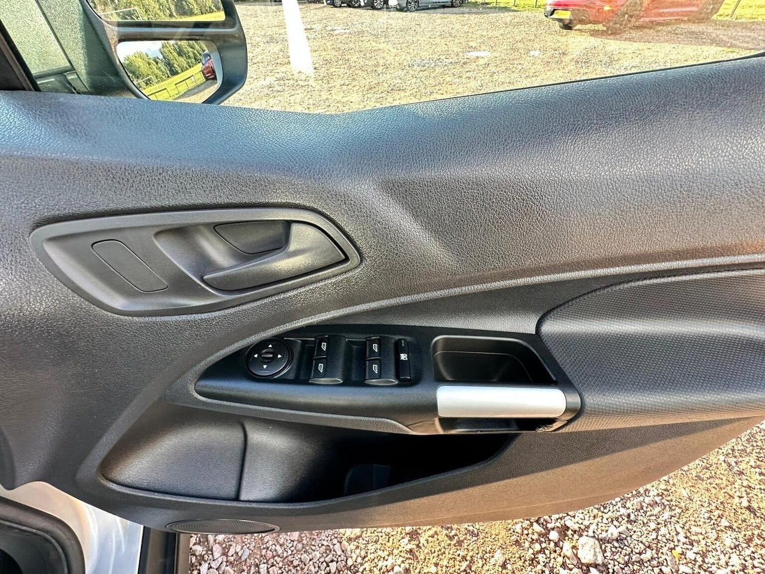 Used Ford Grand Tourneo Connect 2017 for sale - 77172985: Photo 23