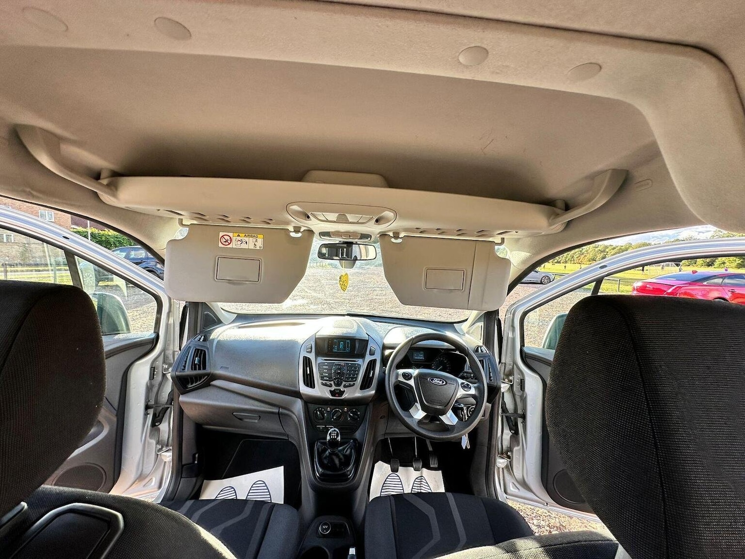 Used Ford Grand Tourneo Connect 2017 for sale - 77172985: Photo 34