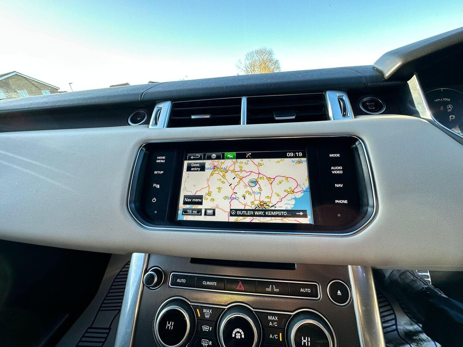 Used Land Rover Range Rover Sport 2015 for sale - 76807232: Photo 25