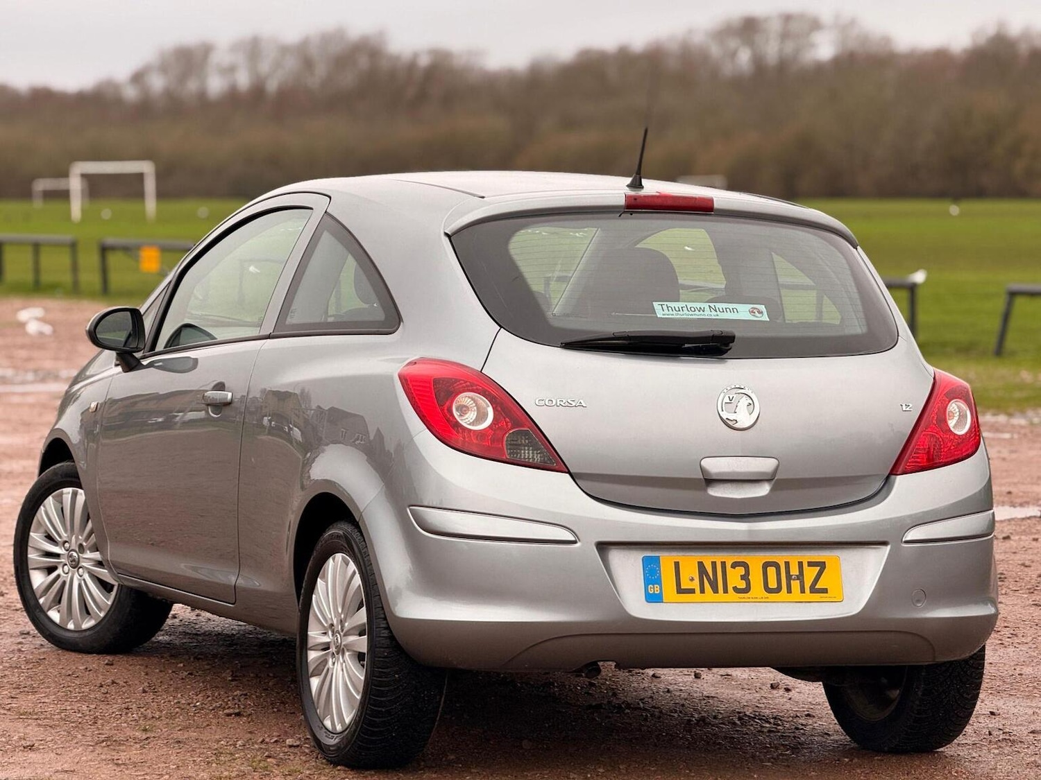 Used Vauxhall Corsa 2013 for sale - 77830147: Photo 4