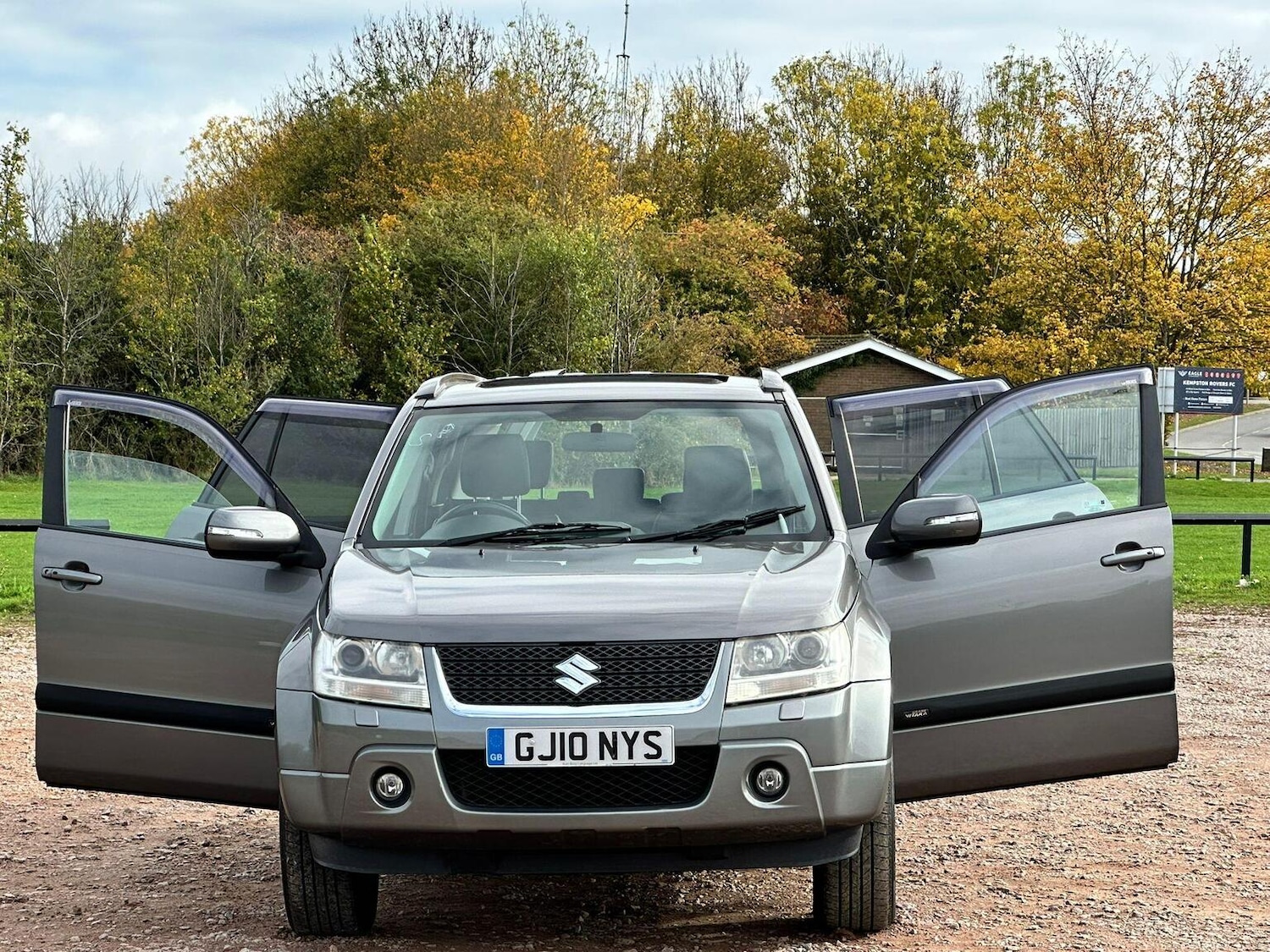 Used Suzuki Grand Vitara 2010 for sale - 76358163: Photo 4