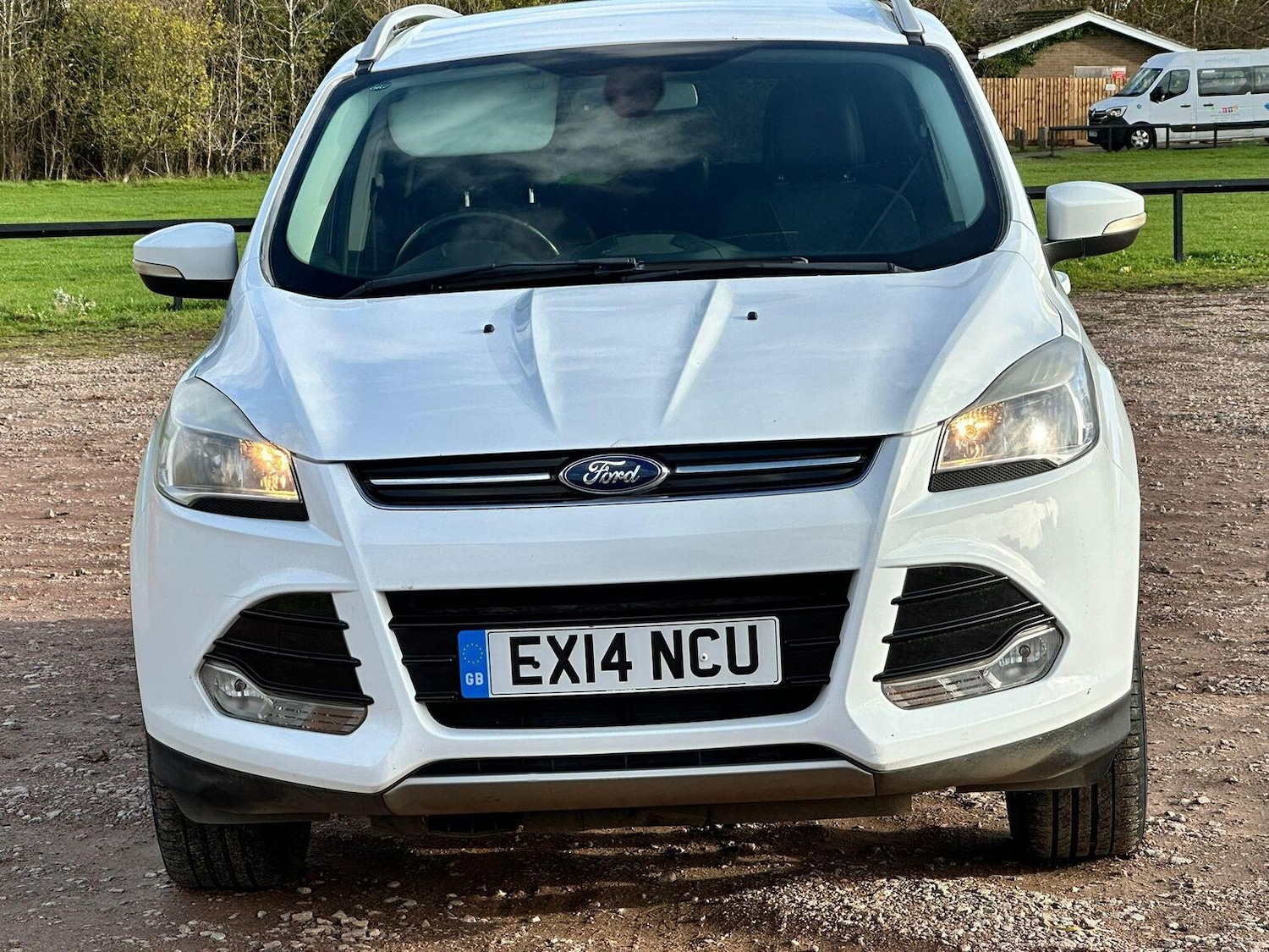 Used Ford Kuga 2014 for sale - 76769721: Photo 2