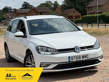 Used Volkswagen Golf 2019 for sale - 79246549: Photo