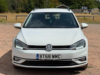 Used Volkswagen Golf 2019 for sale - 79246549: Photo