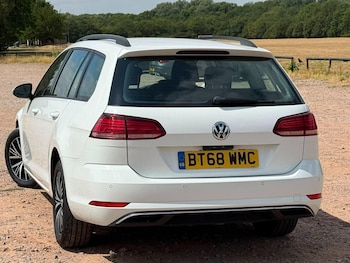 Used Volkswagen Golf 2019 for sale - 79246549: Photo