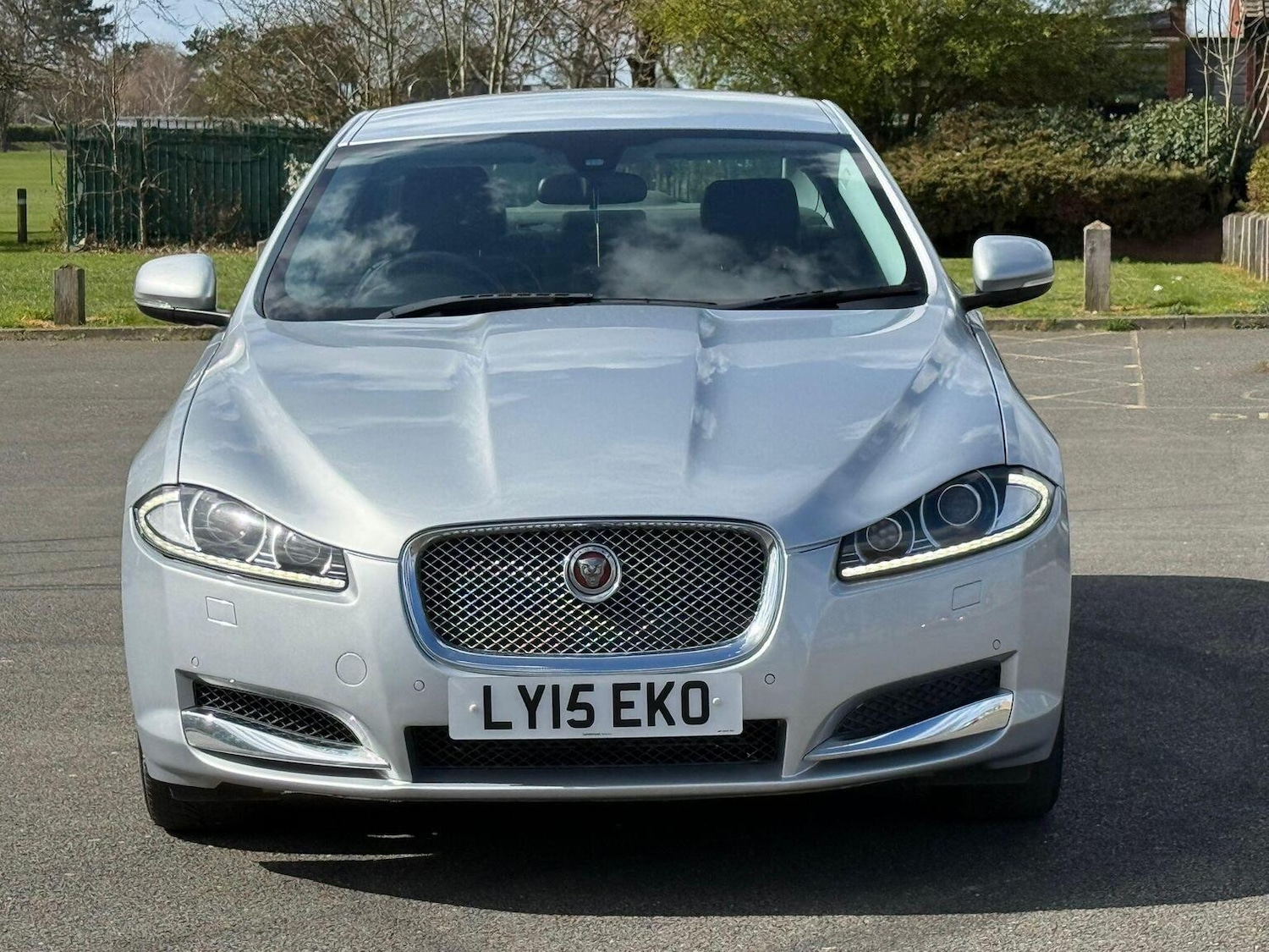 Used Jaguar XF 2015 for sale - 78070618: Photo 2