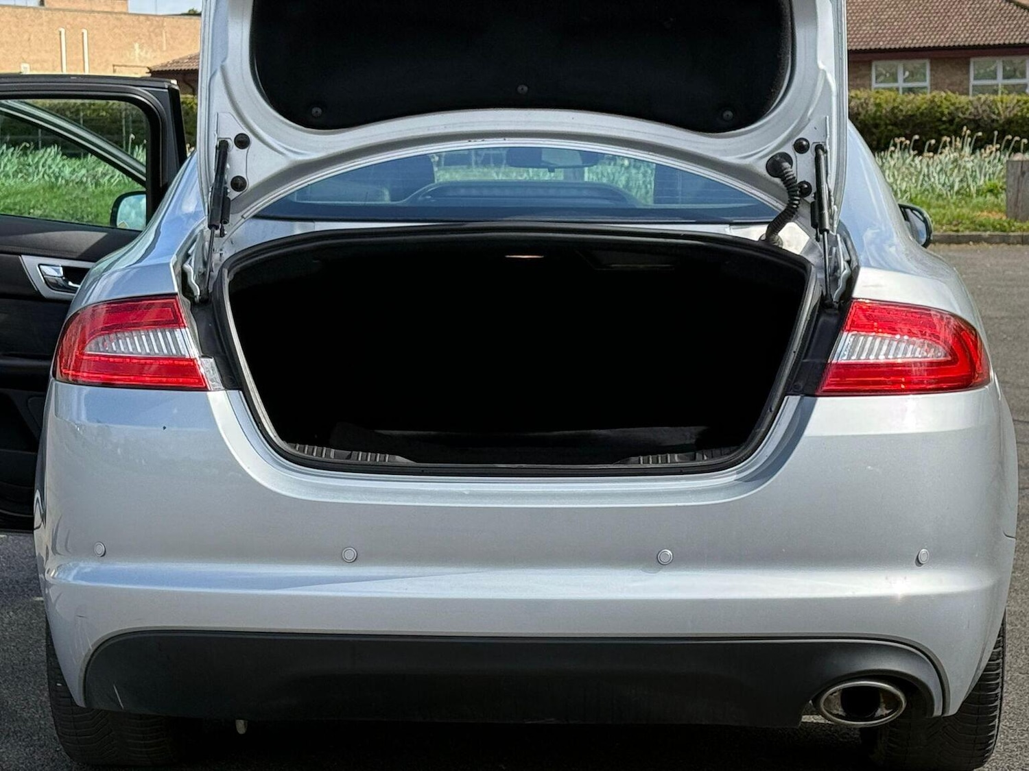 Used Jaguar XF 2015 for sale - 78070618: Photo 28