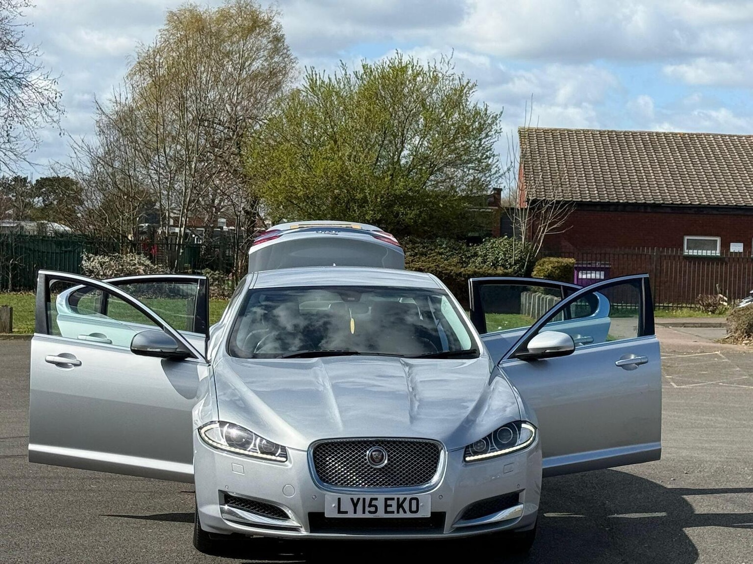 Used Jaguar XF 2015 for sale - 78070618: Photo 7