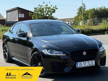 Used Jaguar XF 2017 for sale - 79625404: Photo