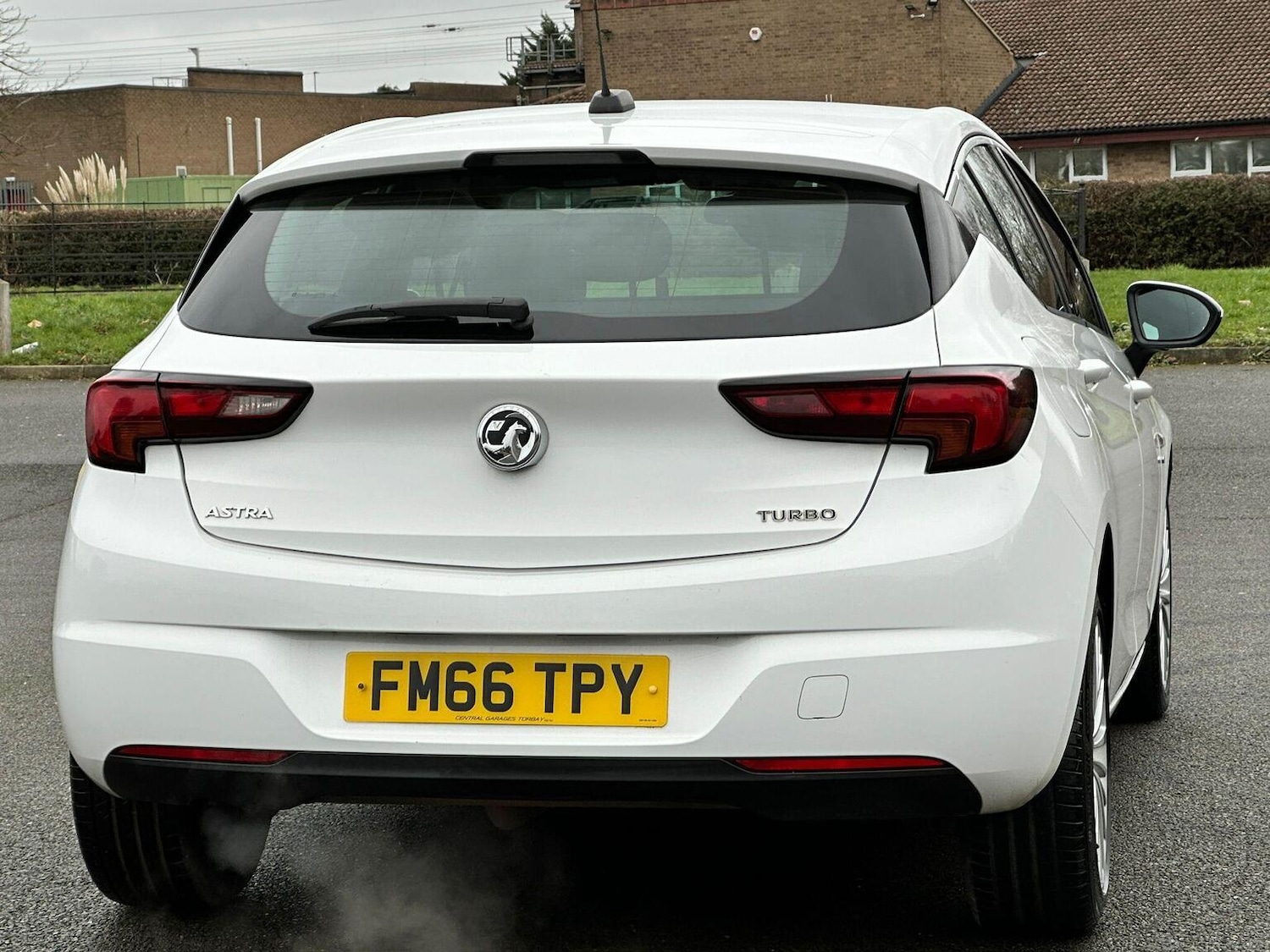 Used Vauxhall Astra 2017 for sale - 77438453: Photo 10
