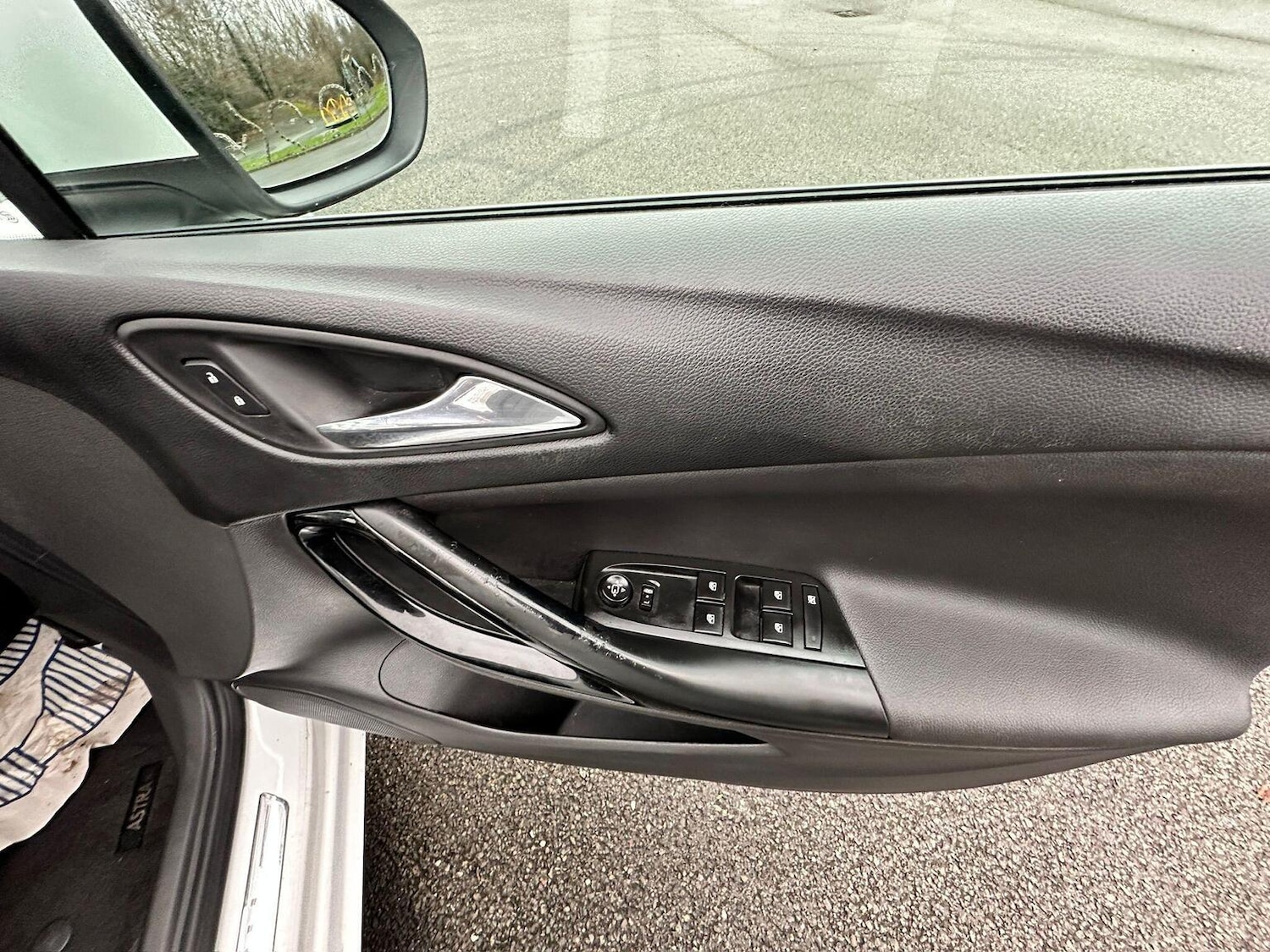 Used Vauxhall Astra 2017 for sale - 77438453: Photo 25