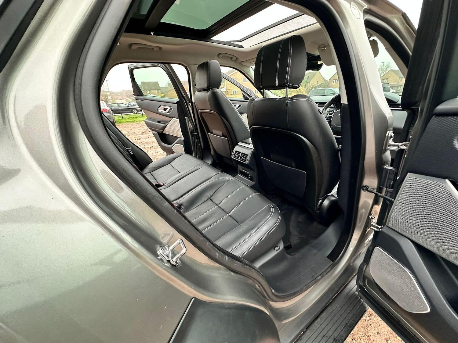 Used Land Rover Range Rover Velar 2018 for sale - 76769886: Photo 23