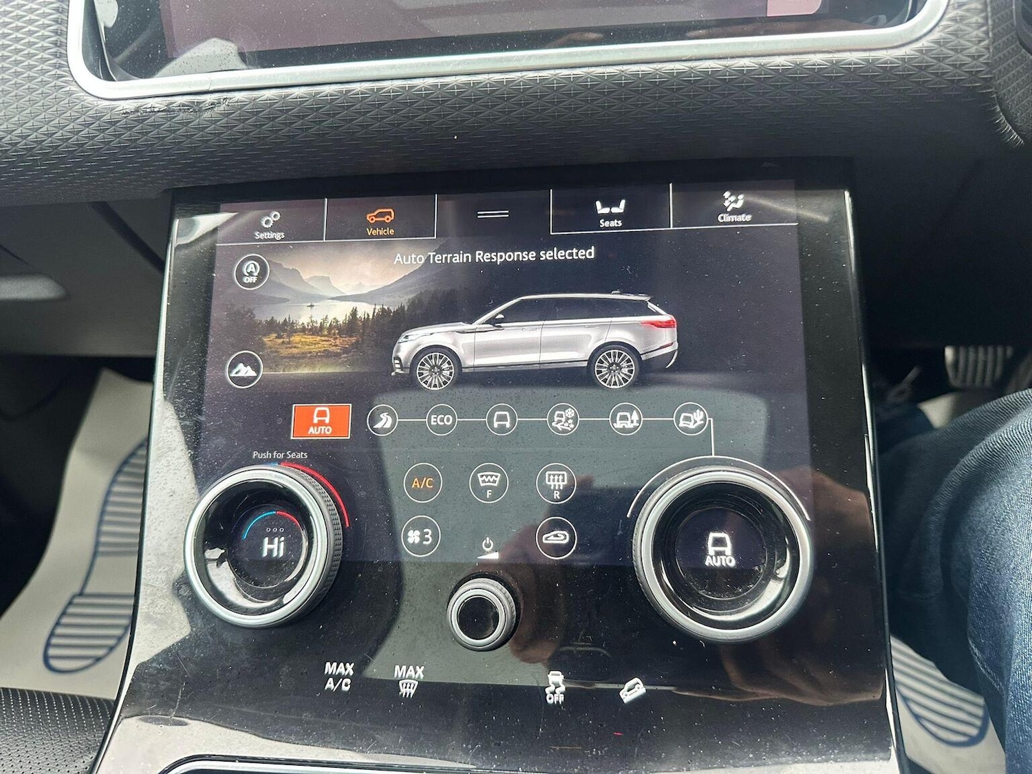 Used Land Rover Range Rover Velar 2018 for sale - 76769886: Photo 37