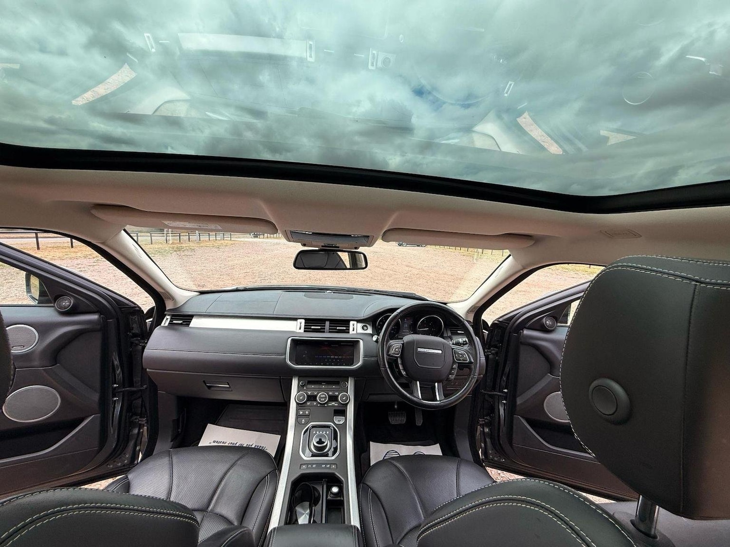 Used Land Rover Range Rover Evoque 2017 for sale - 77277259: Photo 15