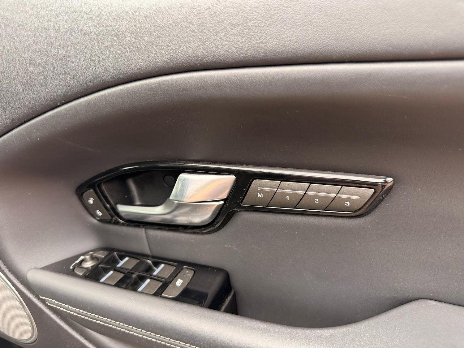 Used Land Rover Range Rover Evoque 2017 for sale - 77277259: Photo 27