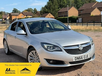 Used Vauxhall Insignia 2016 for sale - 79551870: Photo