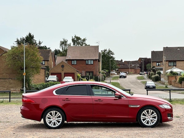 Used Jaguar XF 2017 for sale - 75550318: Photo 11