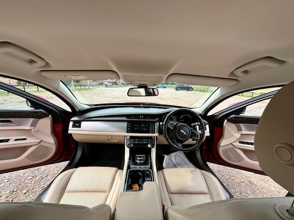 Used Jaguar XF 2017 for sale - 75550318: Photo 32