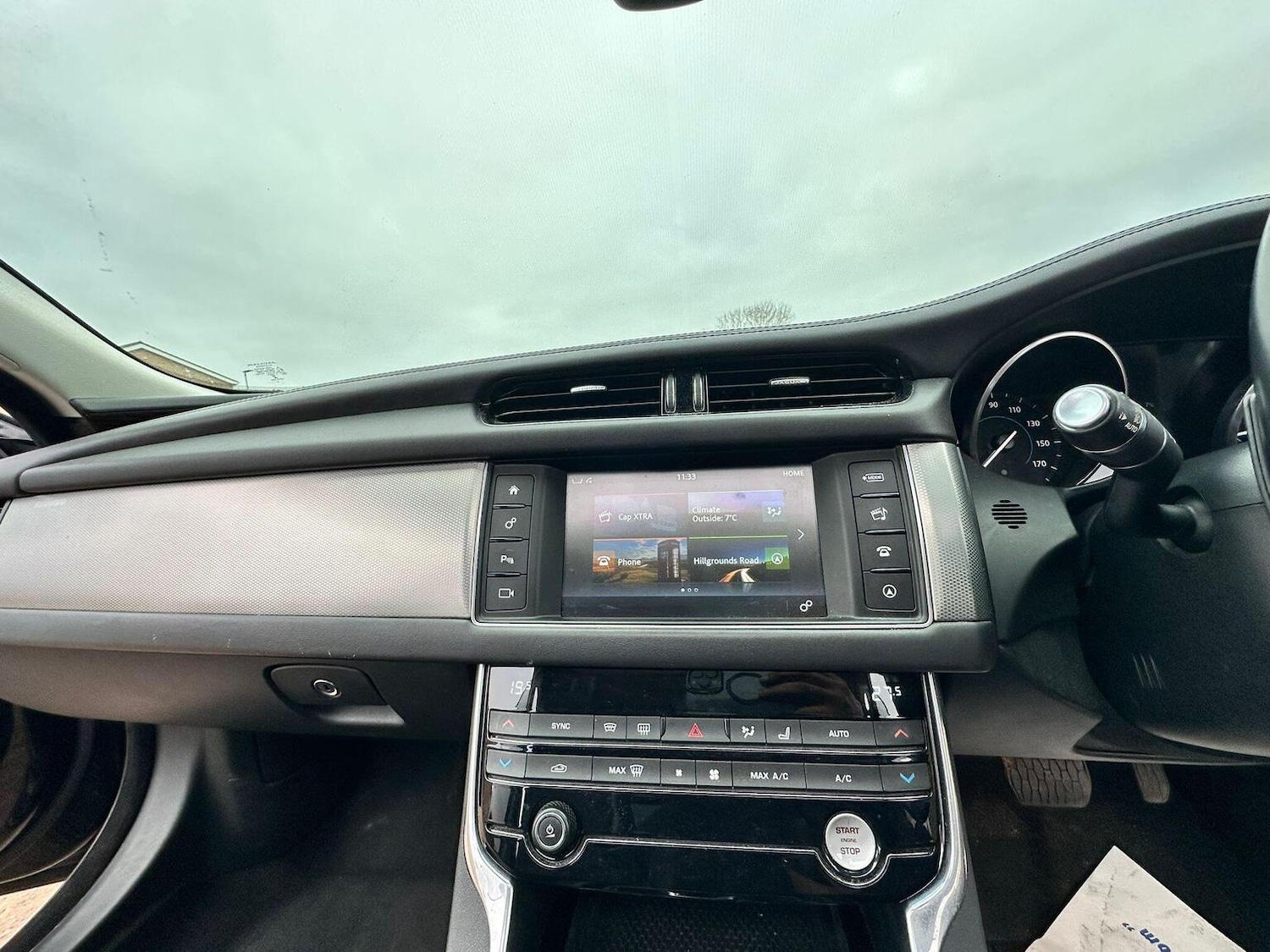 Used Jaguar XF 2017 for sale - 77065677: Photo 24