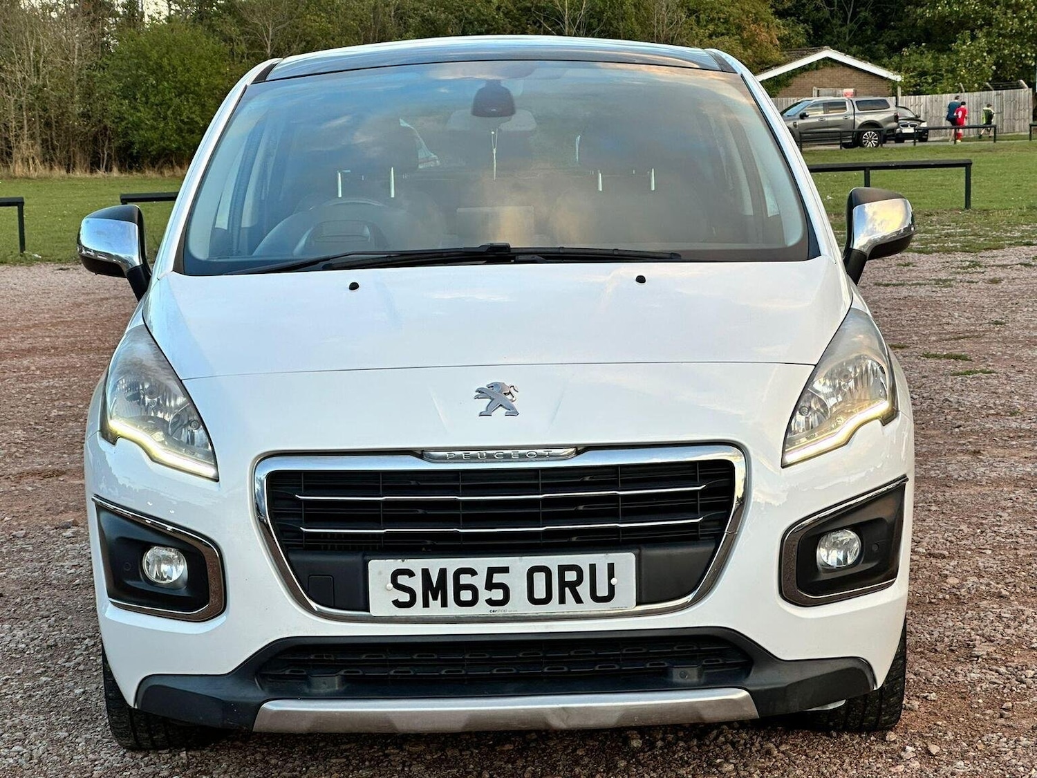 Used Peugeot 3008 2015 for sale - 76794311: Photo 2