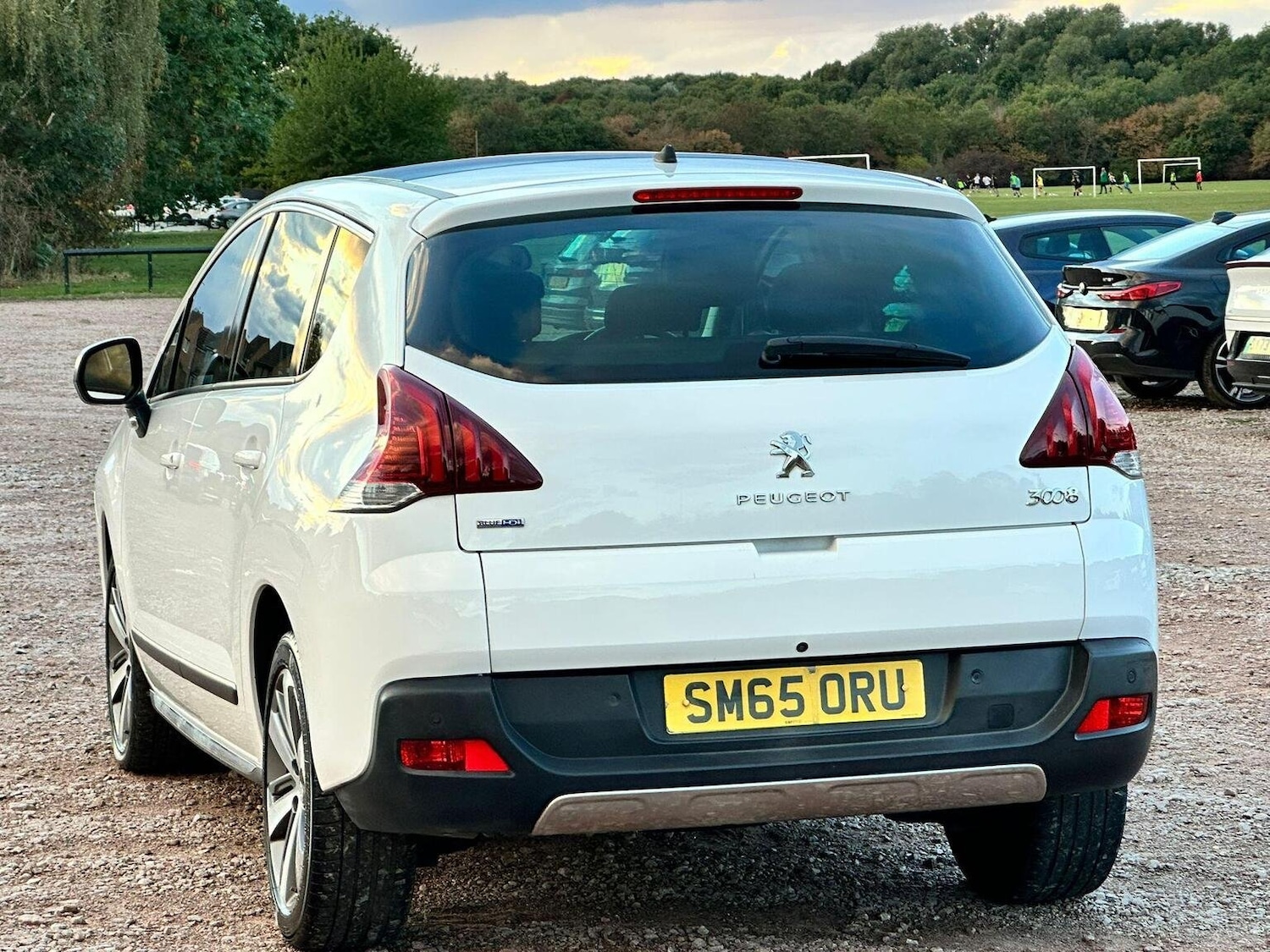 Used Peugeot 3008 2015 for sale - 76794311: Photo 4