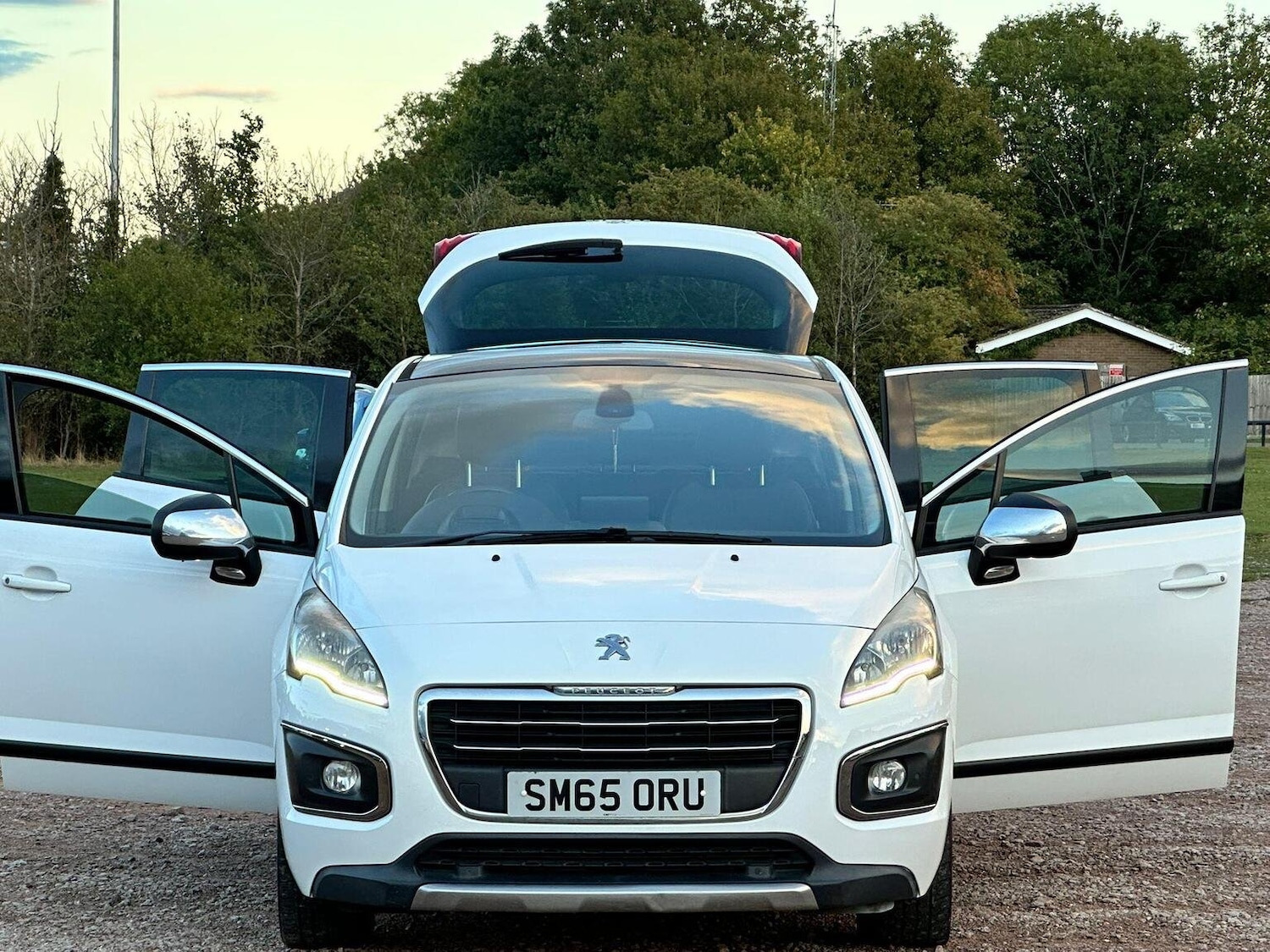 Used Peugeot 3008 2015 for sale - 76794311: Photo 7