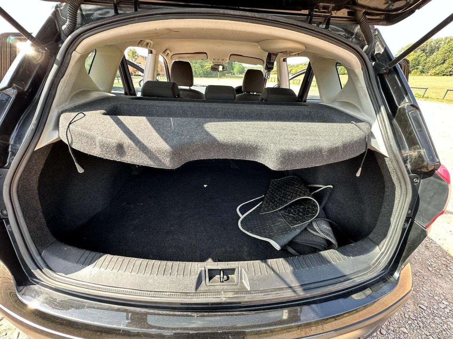 Vehicle 27