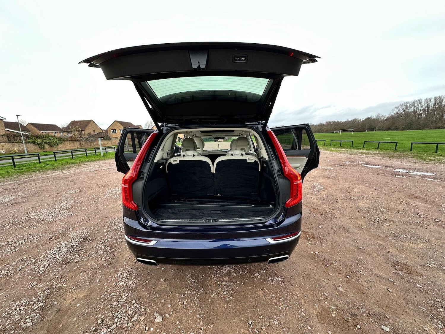 Used Volvo XC90 2016 for sale - 76935304: Photo 13