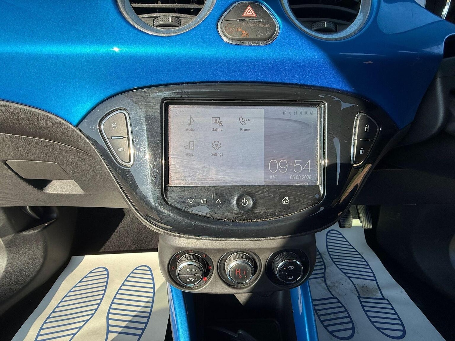 Used Vauxhall ADAM 2014 for sale - 77807143: Photo 32