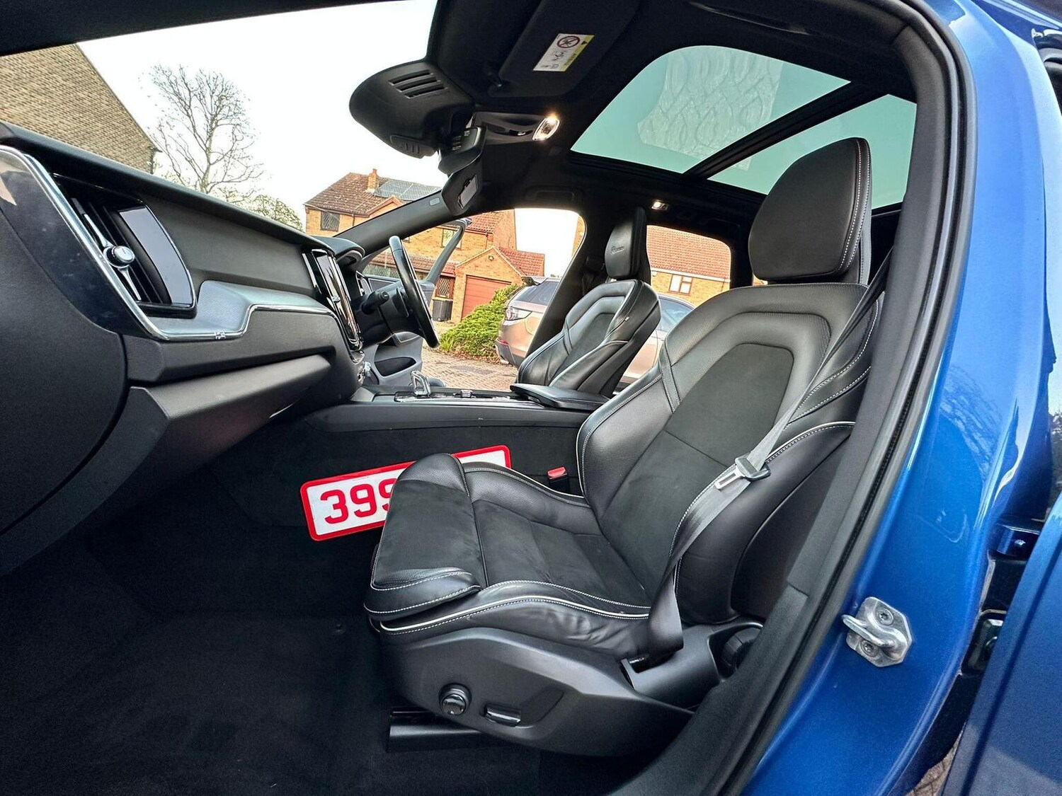 Used Volvo XC60 2018 for sale - 77567505: Photo 34