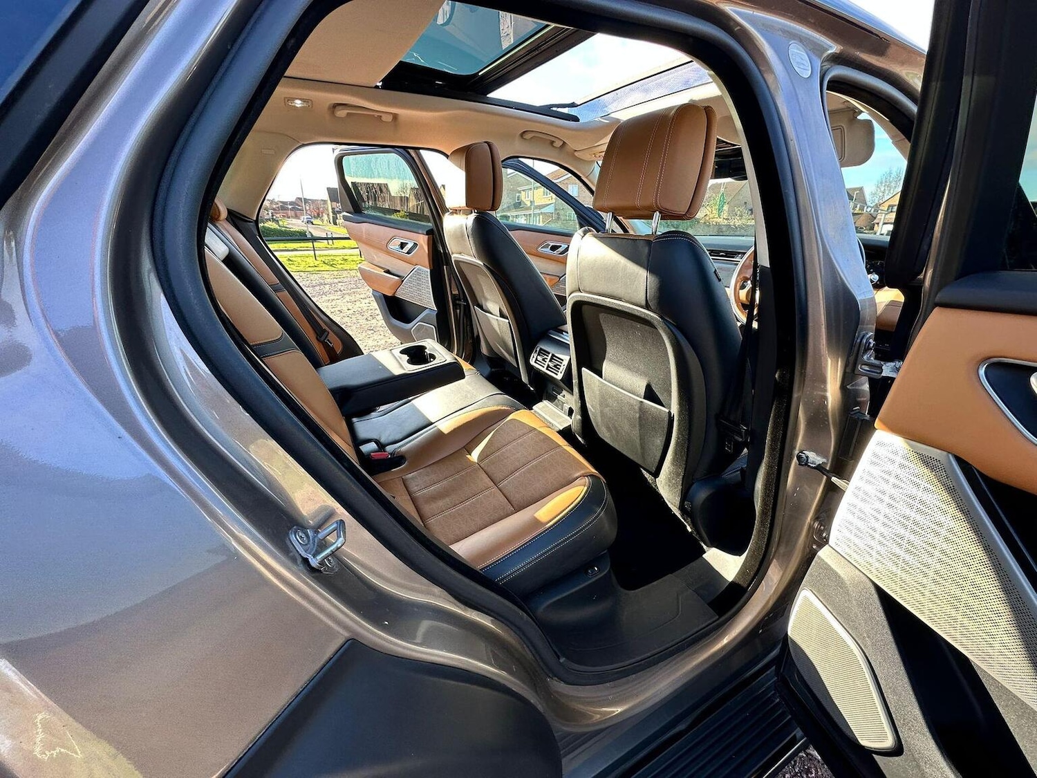 Used Land Rover Range Rover Velar 2018 for sale - 77173070: Photo 18