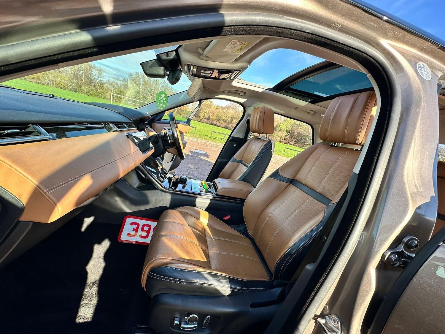 Used Land Rover Range Rover Velar 2018 for sale - 77173070: Photo 33