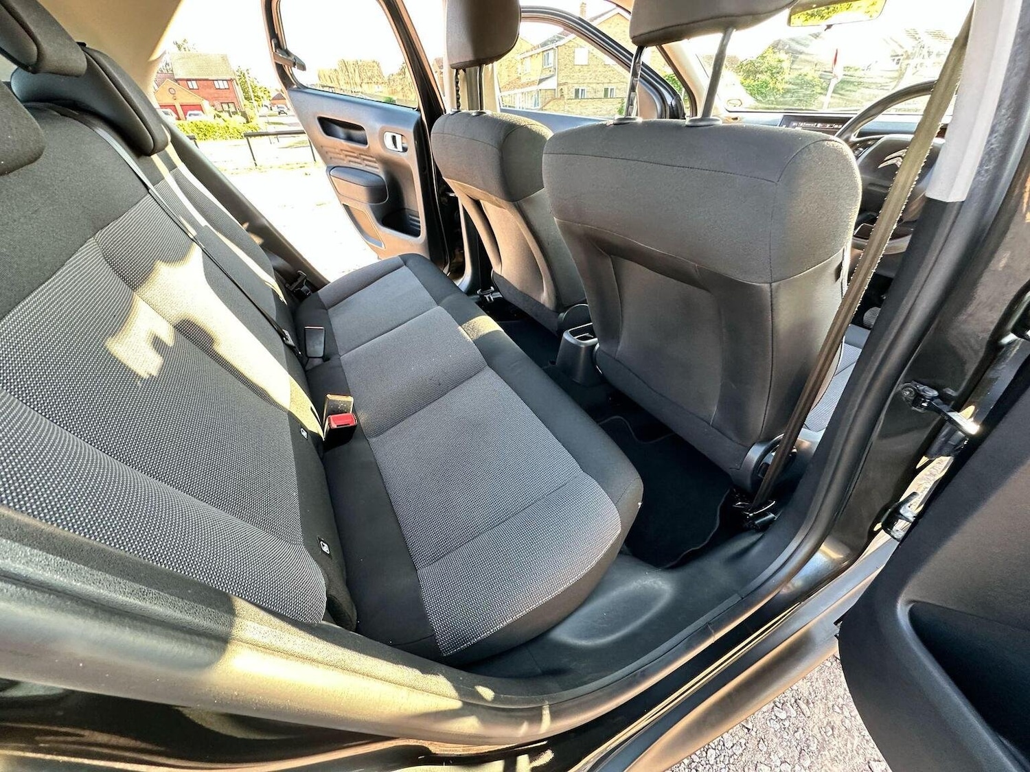 Used Citroen C4 Cactus 2016 for sale - 76769346: Photo 25