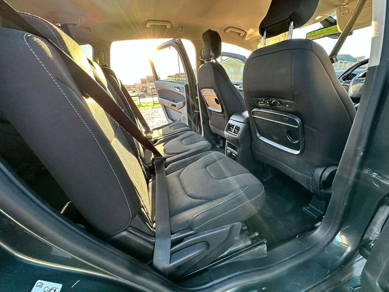 Used Ford S-Max 2015 for sale - 76807236: Photo 25