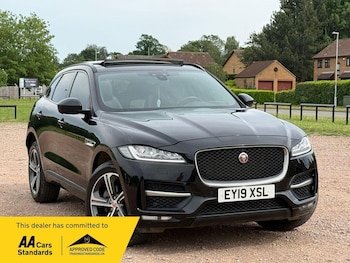 Used Jaguar F-Pace 2019 for sale - 78739581: Photo