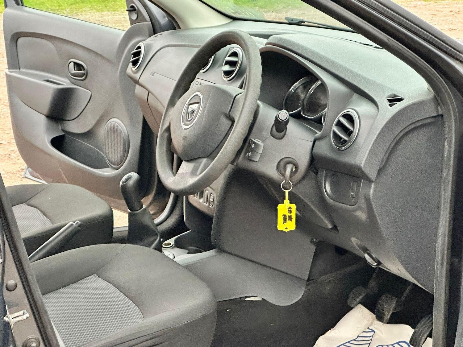 Used Dacia Sandero 2016 for sale - 77173080: Photo 19