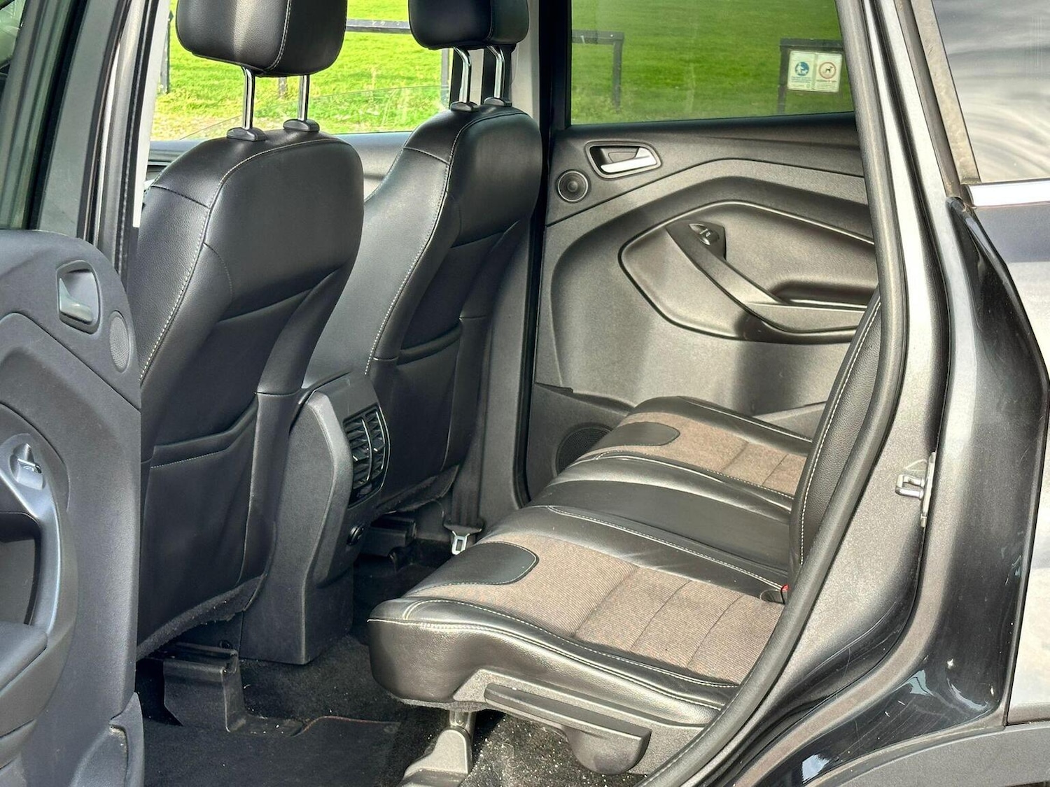 Used Ford Kuga 2015 for sale - 76935343: Photo 17