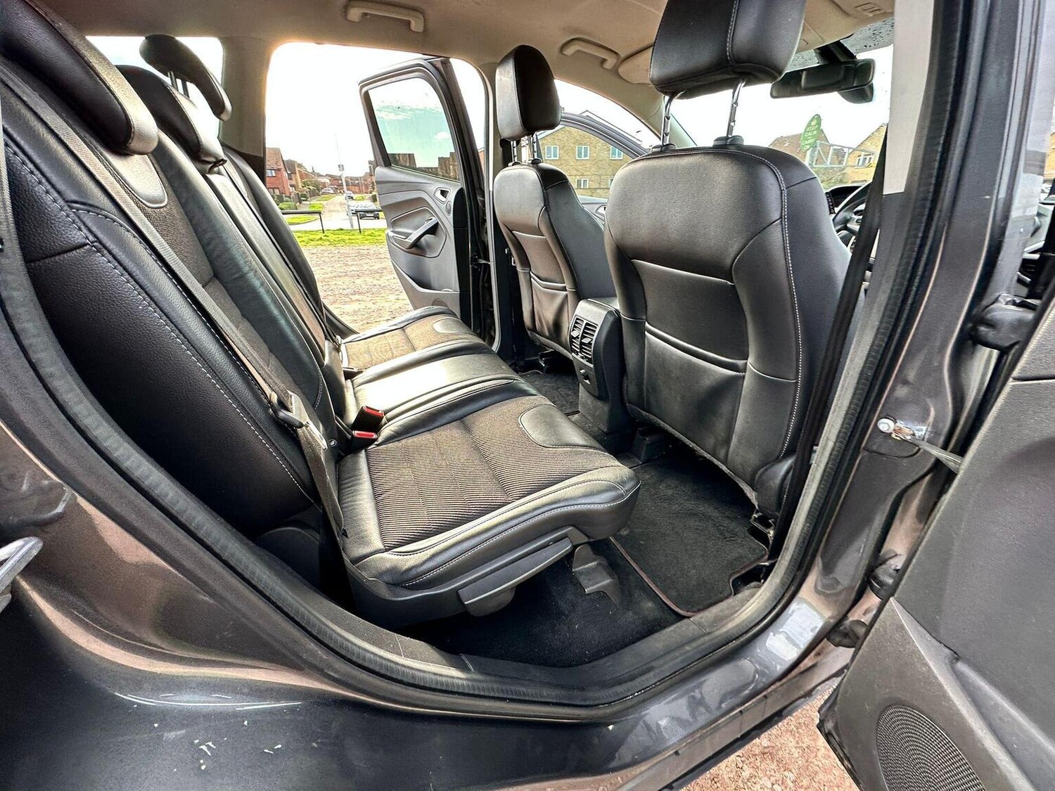 Used Ford Kuga 2015 for sale - 76935343: Photo 22