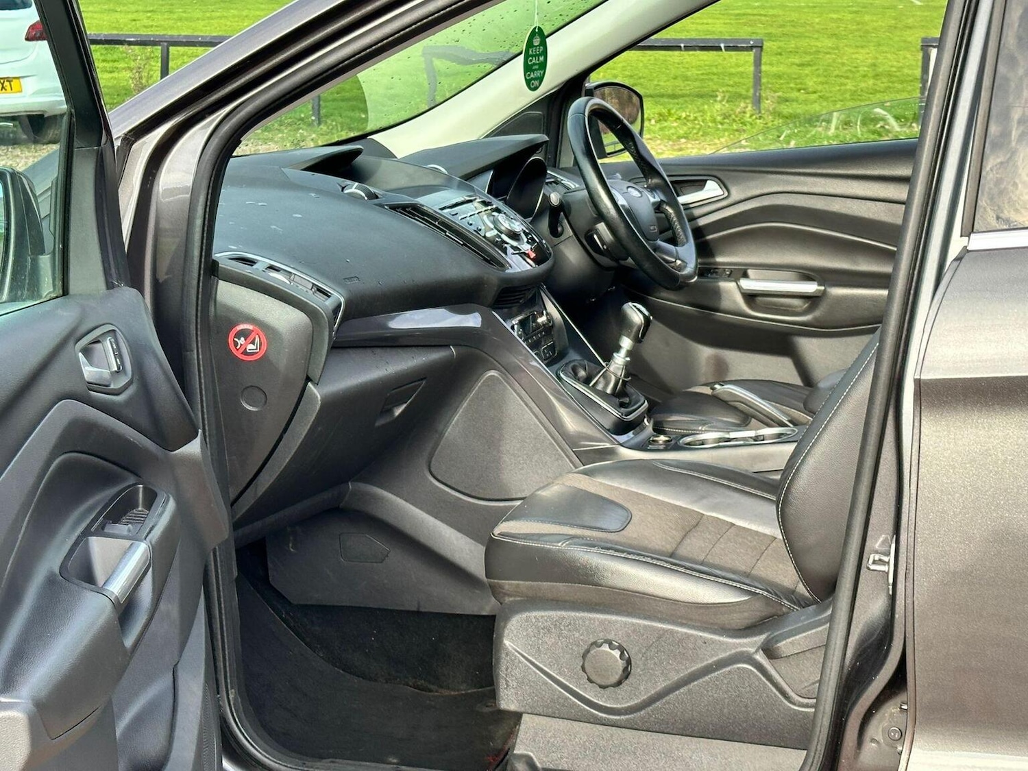 Used Ford Kuga 2015 for sale - 76935343: Photo 32