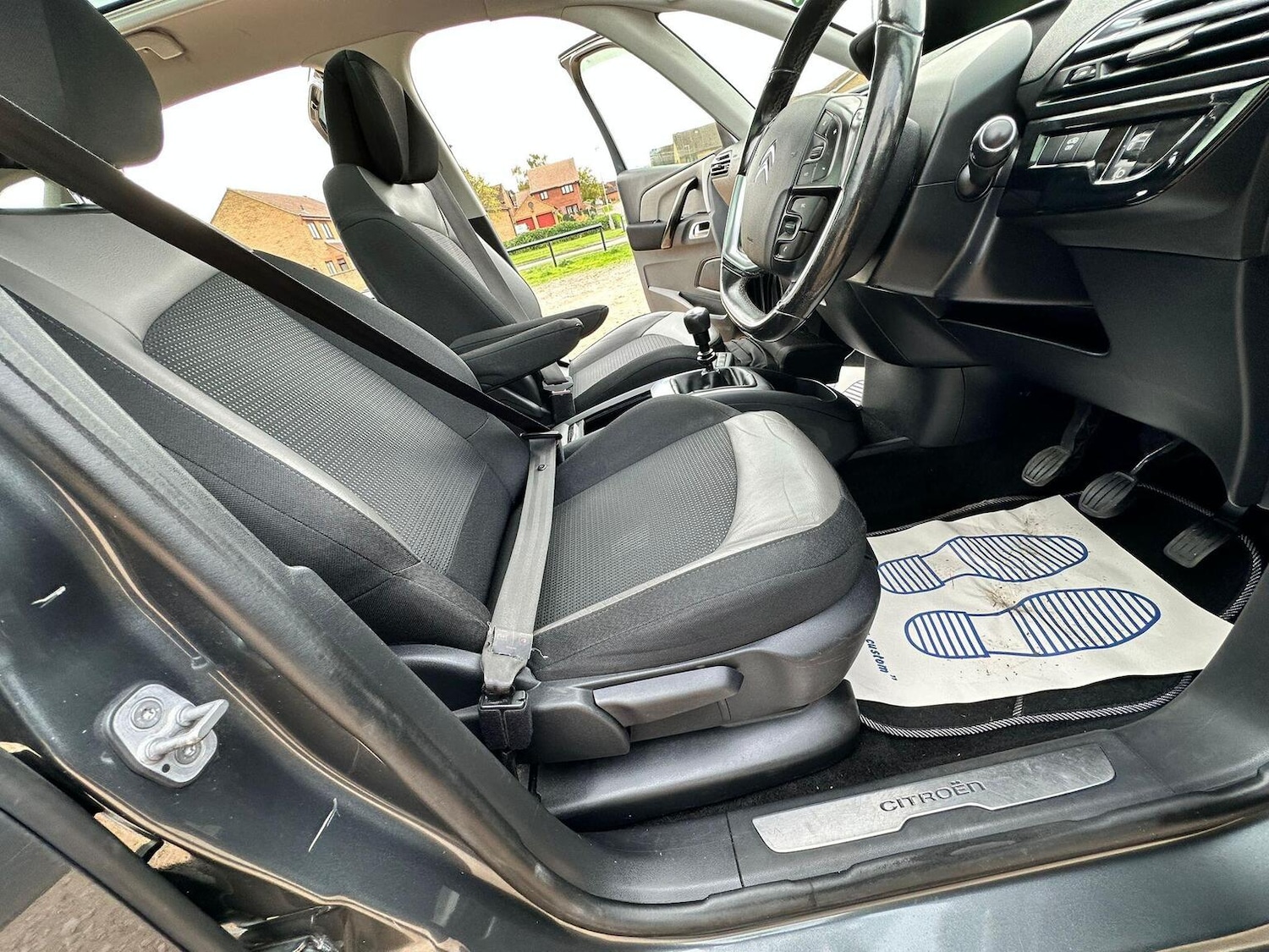 Used Citroen C4 Picasso 2015 for sale - 77173085: Photo 19